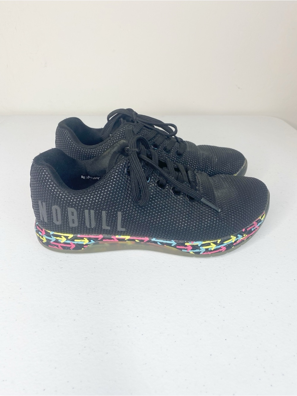 NOBULL Outwork SuperFabric Trainer Low in United Movement Black Neon Size 6.5